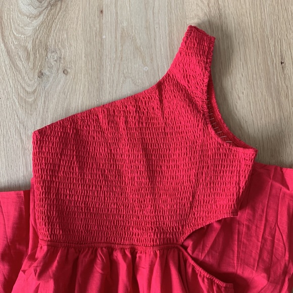 NWOT Red Smocked One Shoulder Cutout Flowy Midi Dress - Picture 4 of 7